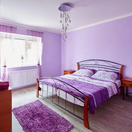 Apartment Eletad Kutná Hora